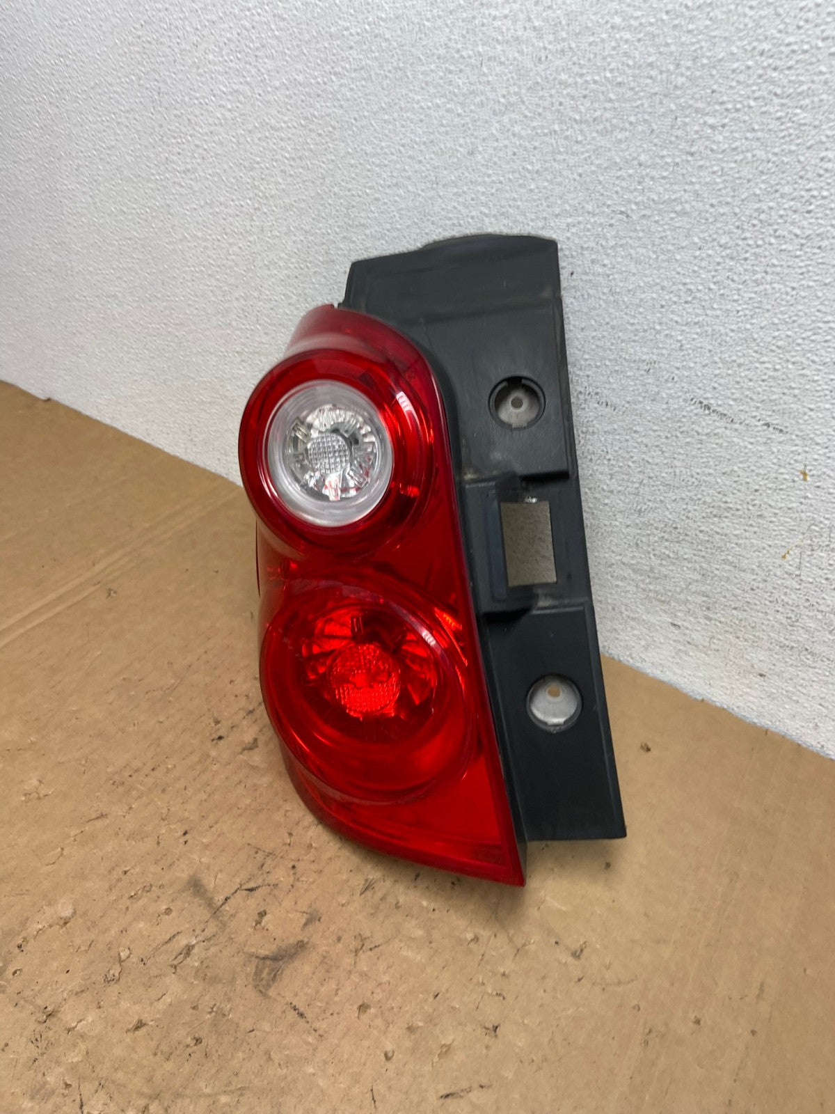 2010 to 2015 Chevrolet Equinox Left Driver Lh Side Tail Light AD3219 LK1