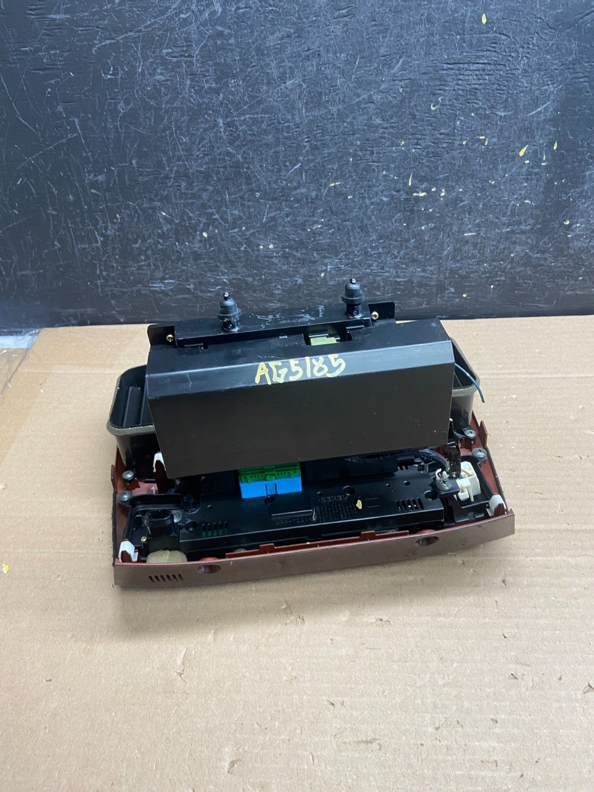 2003 to 2007 Suzuki XL-7 Grand Vitara Radio Bezel Climate Control Trim AG5185 DG8