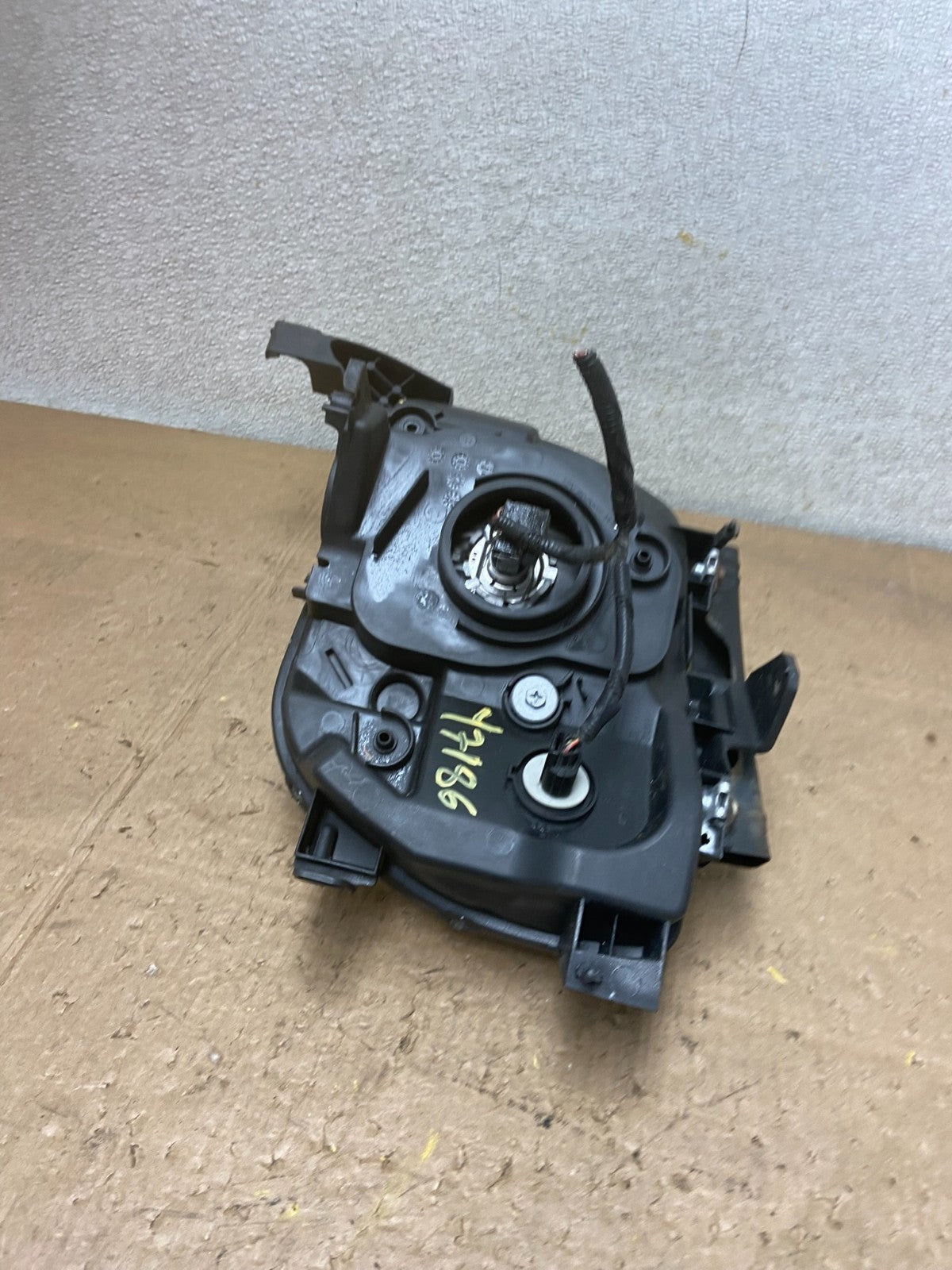 2003 to 2006 Honda Element Right Passenger Rh Side Headlight DEPO Y7186 DW4
