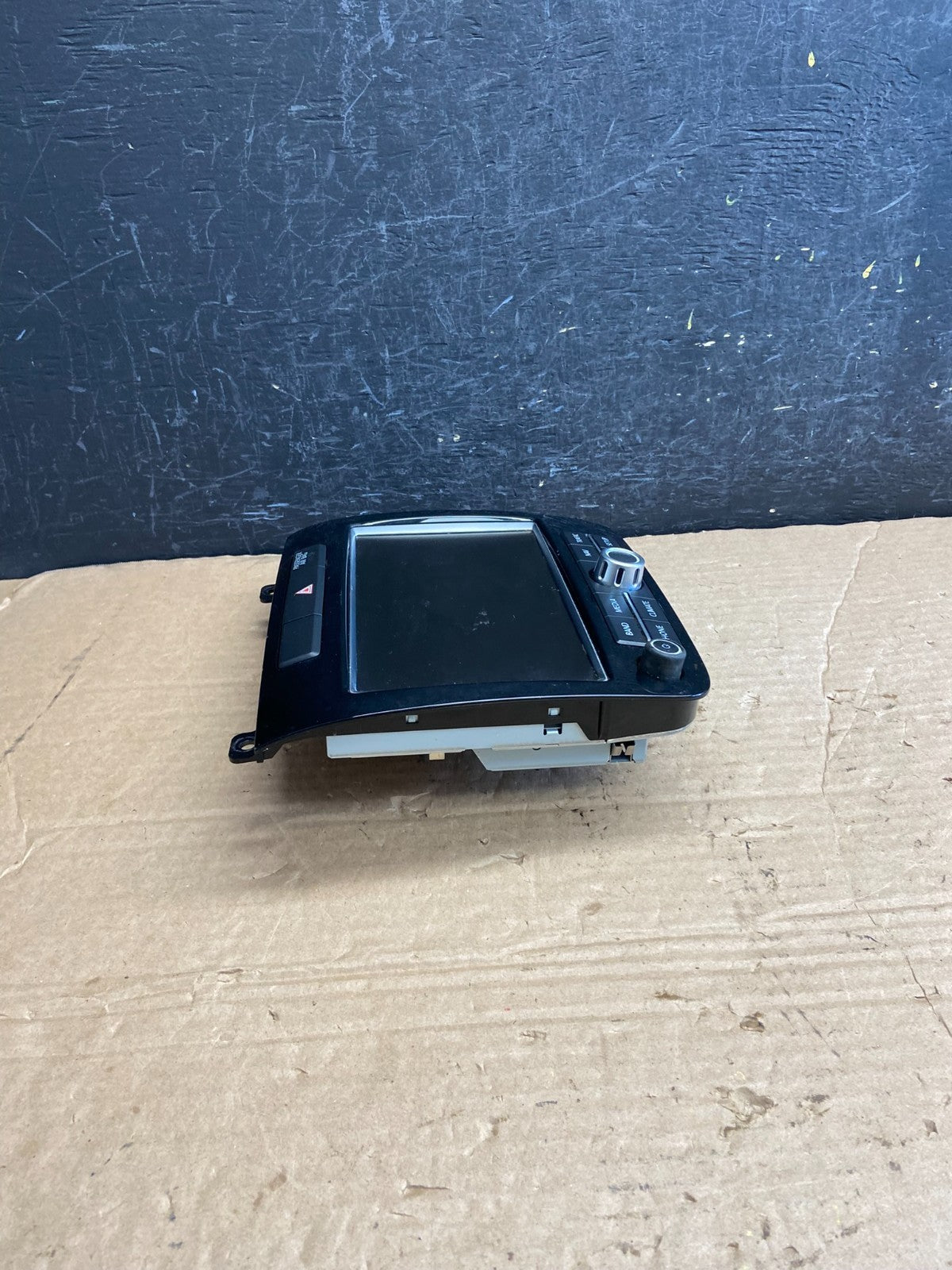 2011 to 2017 VW Touareg Screen Navigation Info Radio Display AF2095 DW1