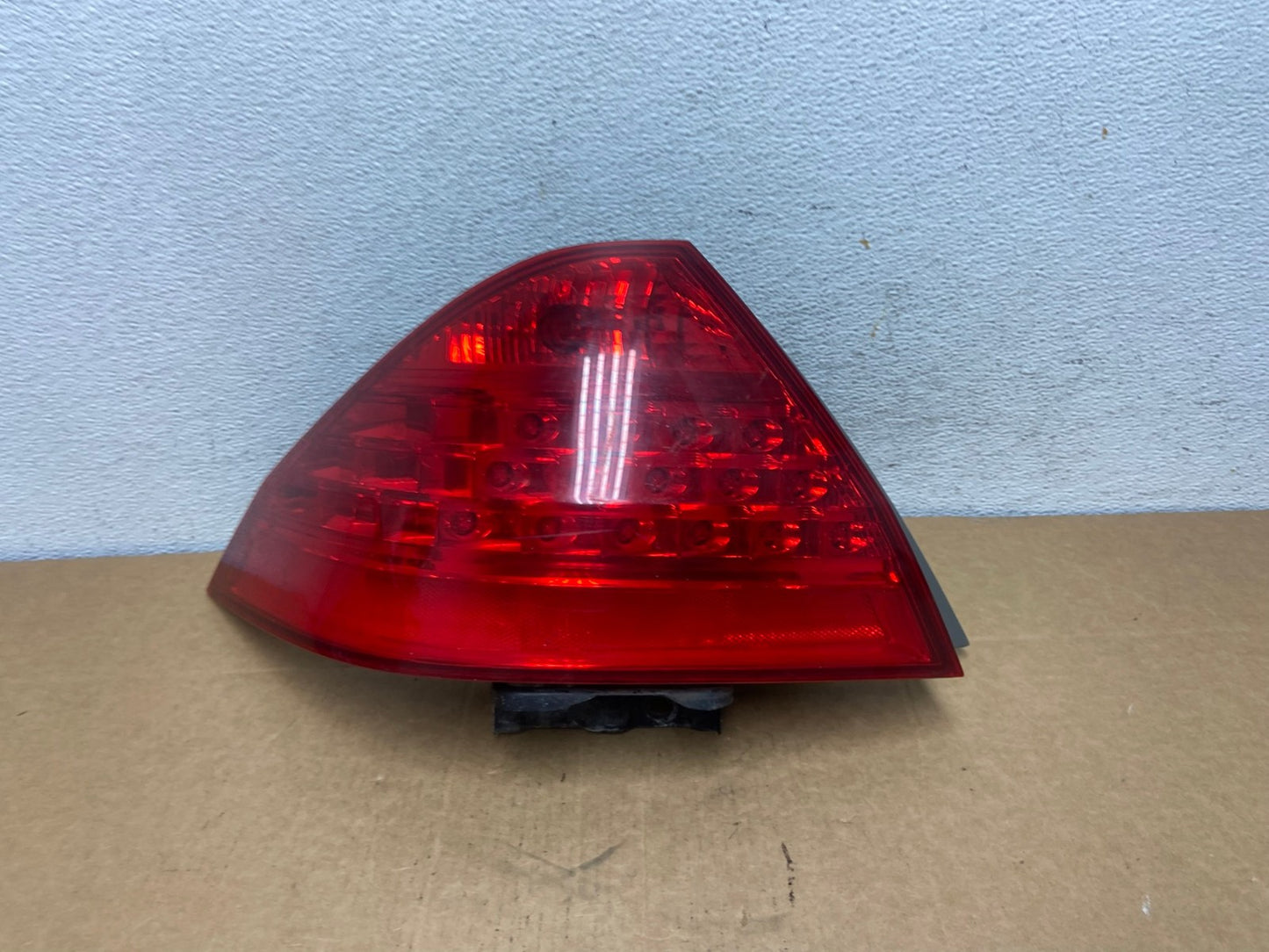 2006 - 2007 Honda Accord Left Driver Lh Side Tail light AD5404 LK0