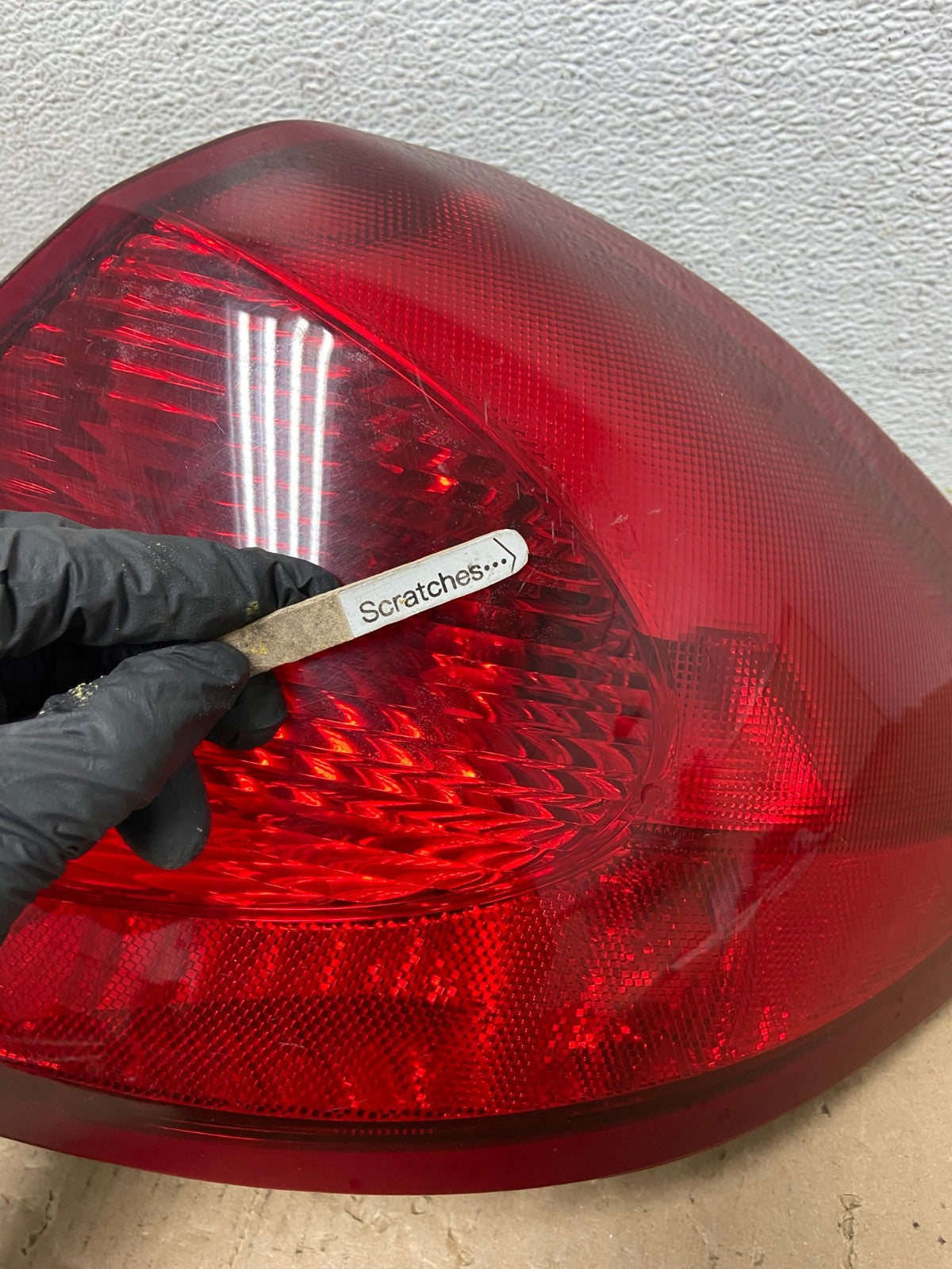 2000 to 2003 Ford Taurus Right Passenger Rh Side Tail Light AD7711 LK3