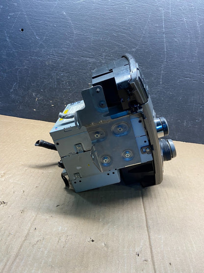 2007 to 2009 Acura Mdx Radio Stereo 6 CD Player Climate Control Pan OE AG1691 DG2