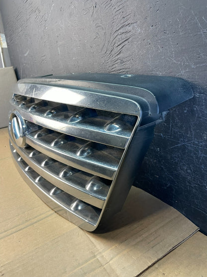 2006 2007 2008 Infiniti Fx35 Front Upper Grill Grille W/ Emblem AC5453 DG2