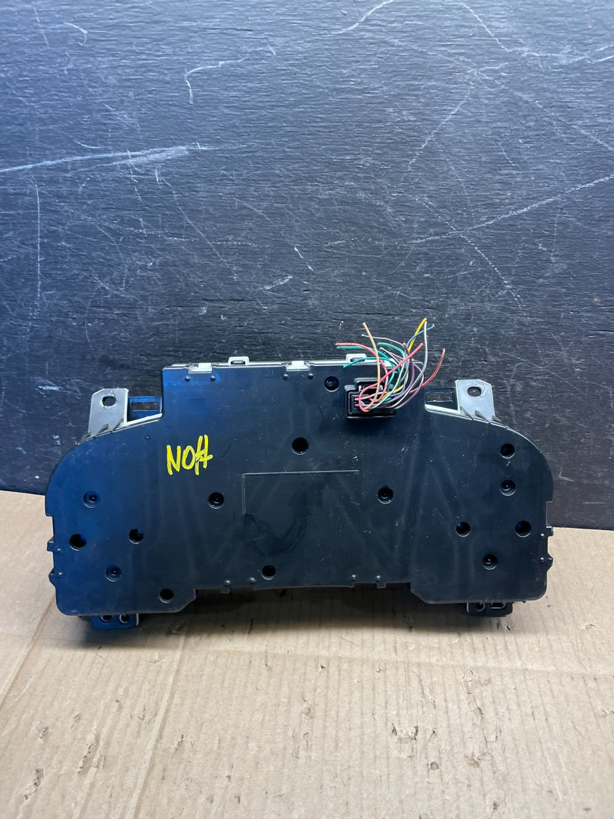 2008 to 2011 Chevrolet Tahoe Hybrid Cluster Gauge Speedometer ECM S2327 DG5