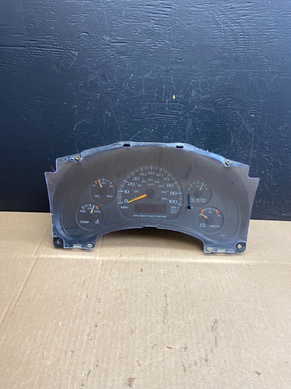 2000 to 2005 Chevrolet Astro Cluster Gauge Speedometer ECM AD1706 DG0