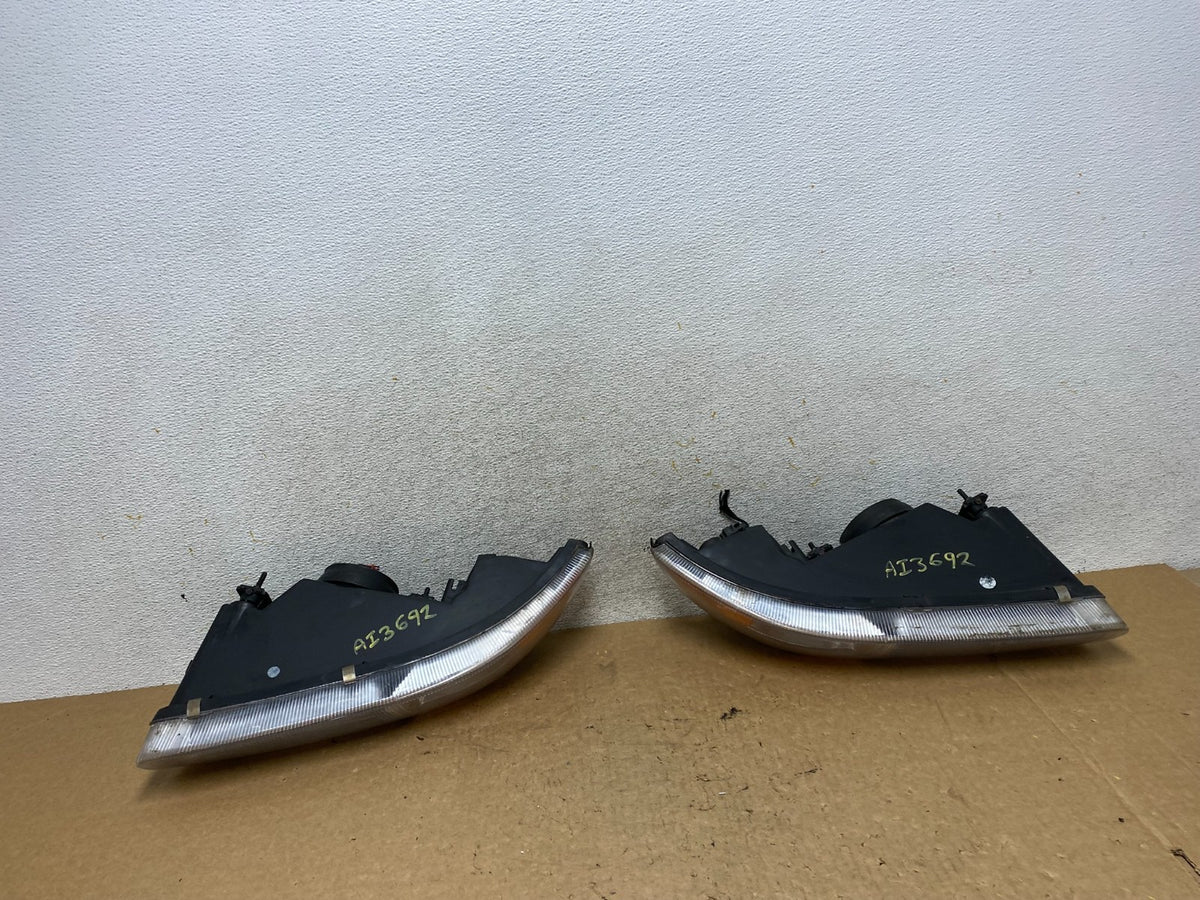 1995 to 2000 Dodge Stratus Left+Right Halogen Headlights AI3692 DW8
