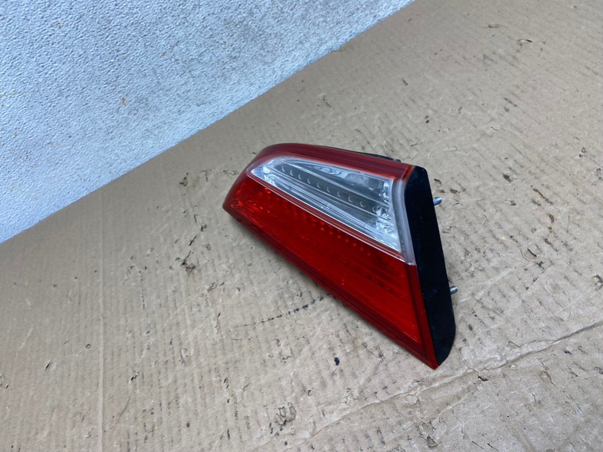 2011 2012 2013 Hyundai Elantra Inner Tail Light Left Driver LH AI1332 LK1