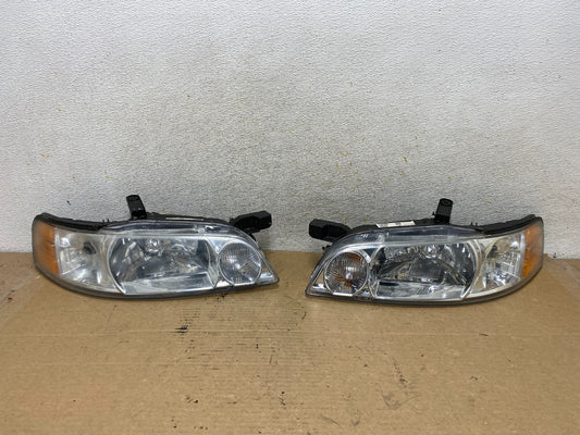 Sedan 2000 2001 Nissan Altima Headlights Left+Right Side AH8023 DW0