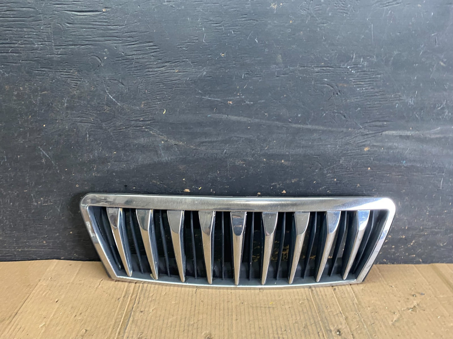 2001 Kia Optima Front Grill Grille 86350-3c200 S6127 PS0