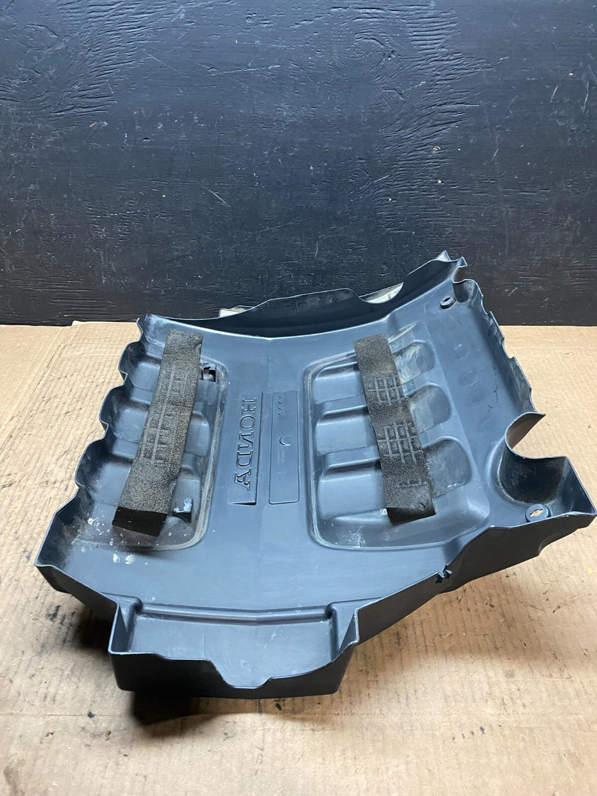 2006 to 2008 Honda Pilot Engine Cover Trim Bezel G28497