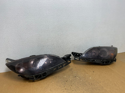 2004 to 2009 Mazda 3 Hatchback Left+Right Side Headlights AE2756 DW2