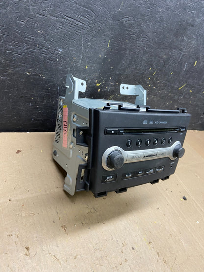 2009-2010 Nissan Murano AM FM Radio 6 CD Control Panel u4664 DG2