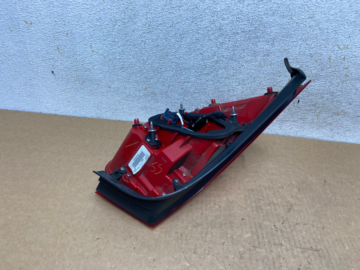 No Led Trim 2013-2015 Chevrolet Malibu Right Passenger Side Tail Light AI3390 LK4