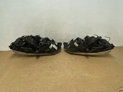 2008 to 2016 Chrysler Town and Country Left+Right Side Headlights AG8276 DW7