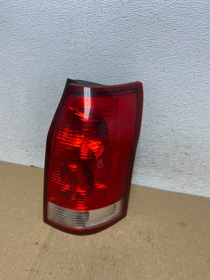 2004 to 2007 Saturn Vue Right Passenger Rh Side Tail Light AF9637 DW0