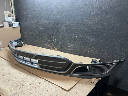 2013 to 2016 Lincoln MKS Front Lower Grille Grill Oem Y1288 DG1