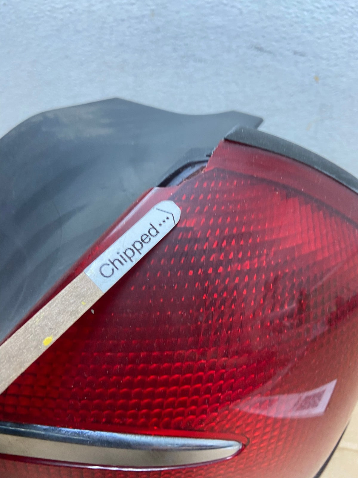 1998 to 2002 Mercury Grand Marquis Right Passenger Rh Side Tail Light AD3772 LK4