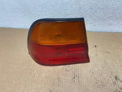1995 1996 Nissan Maxima Left Driver LH Side Tail light AG2358 LK0
