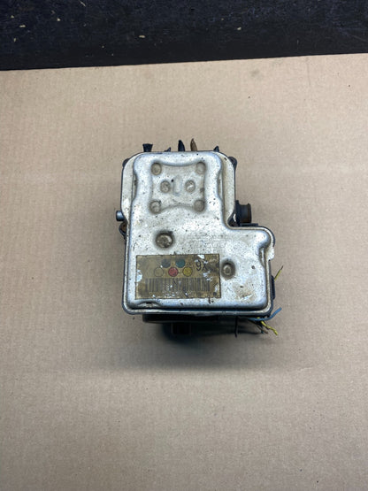 2003 - 2005 Chevrolet Silverado GMC Sierra ABS Anti-Lock Brake Module AH1653 DG0