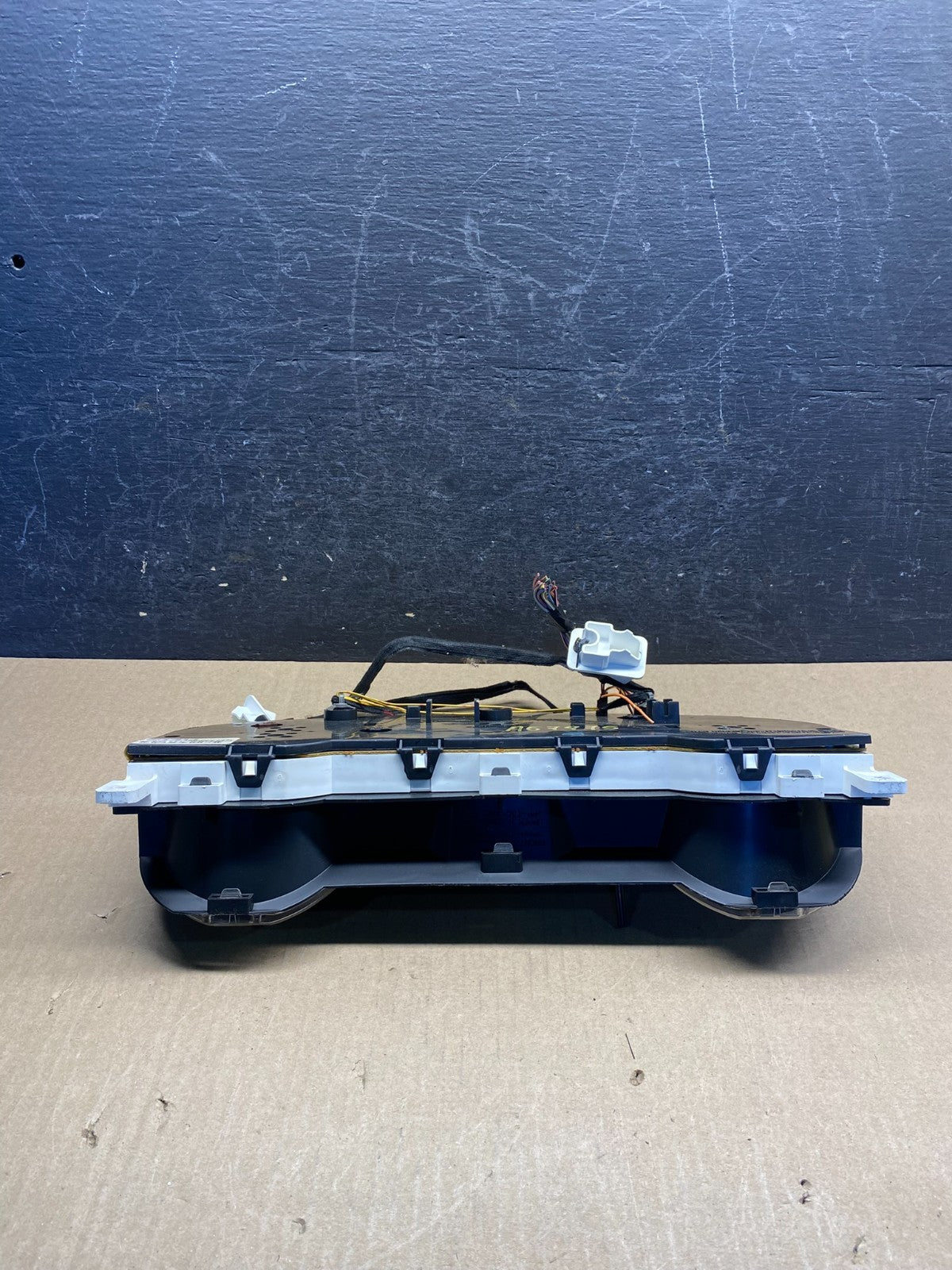 2003 2004 Nissan Xterra Frontier Speedometer Cluster Gauge AG7475 DG4