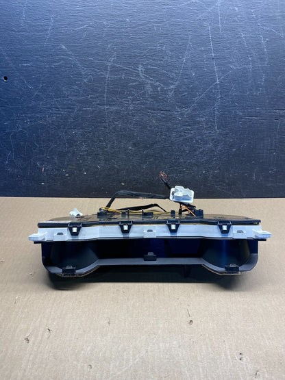 2003 2004 Nissan Xterra Frontier Speedometer Cluster Gauge AG7475 DG4