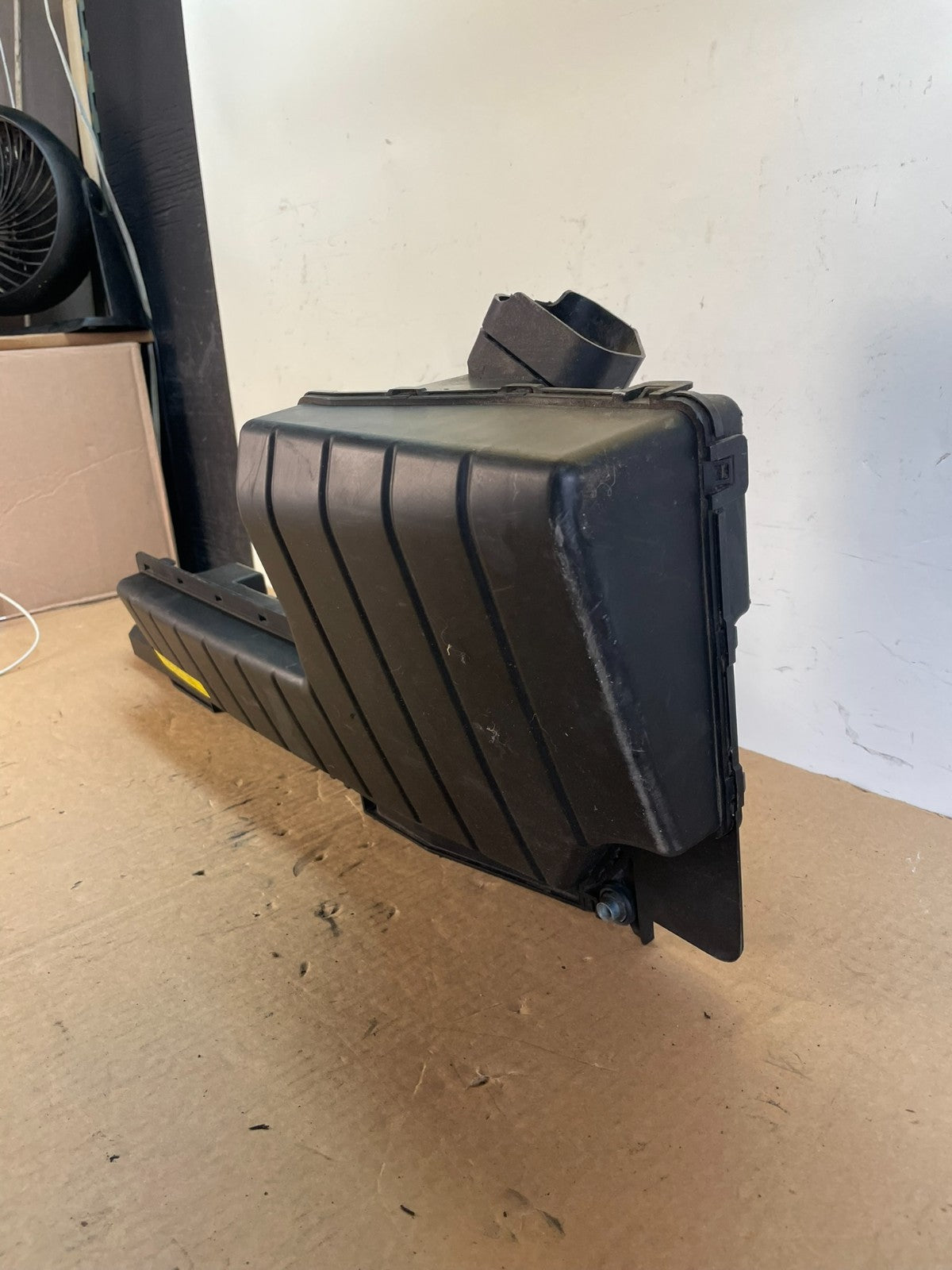 2009 to 2014 Nissan Murano Upper Air Intake Duct ag7628 DG1