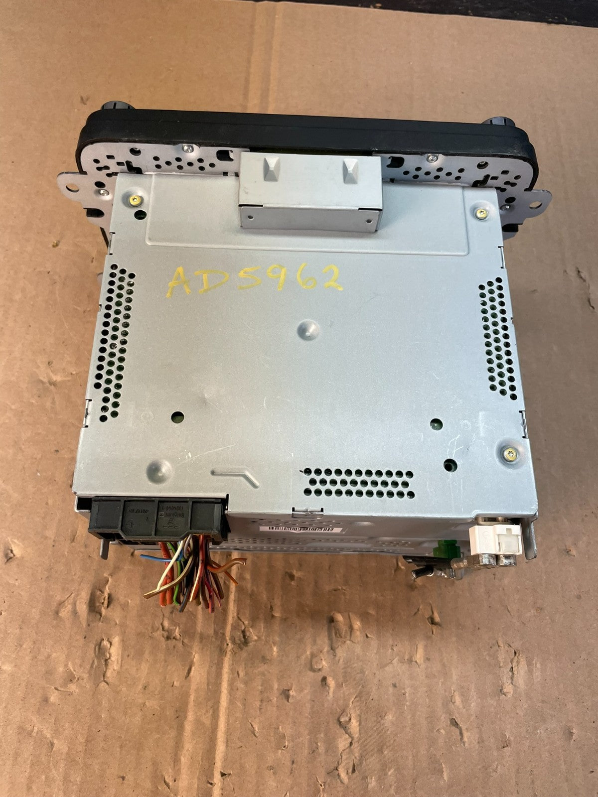2012 to 2017 Volkswagen Passat Jetta Radio CD Player AM/FM Media ad5962 DG5