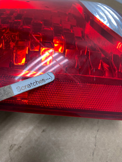 2011 2012 Kia Sorento Left Driver LH Side Tail Light AF9933 LK3