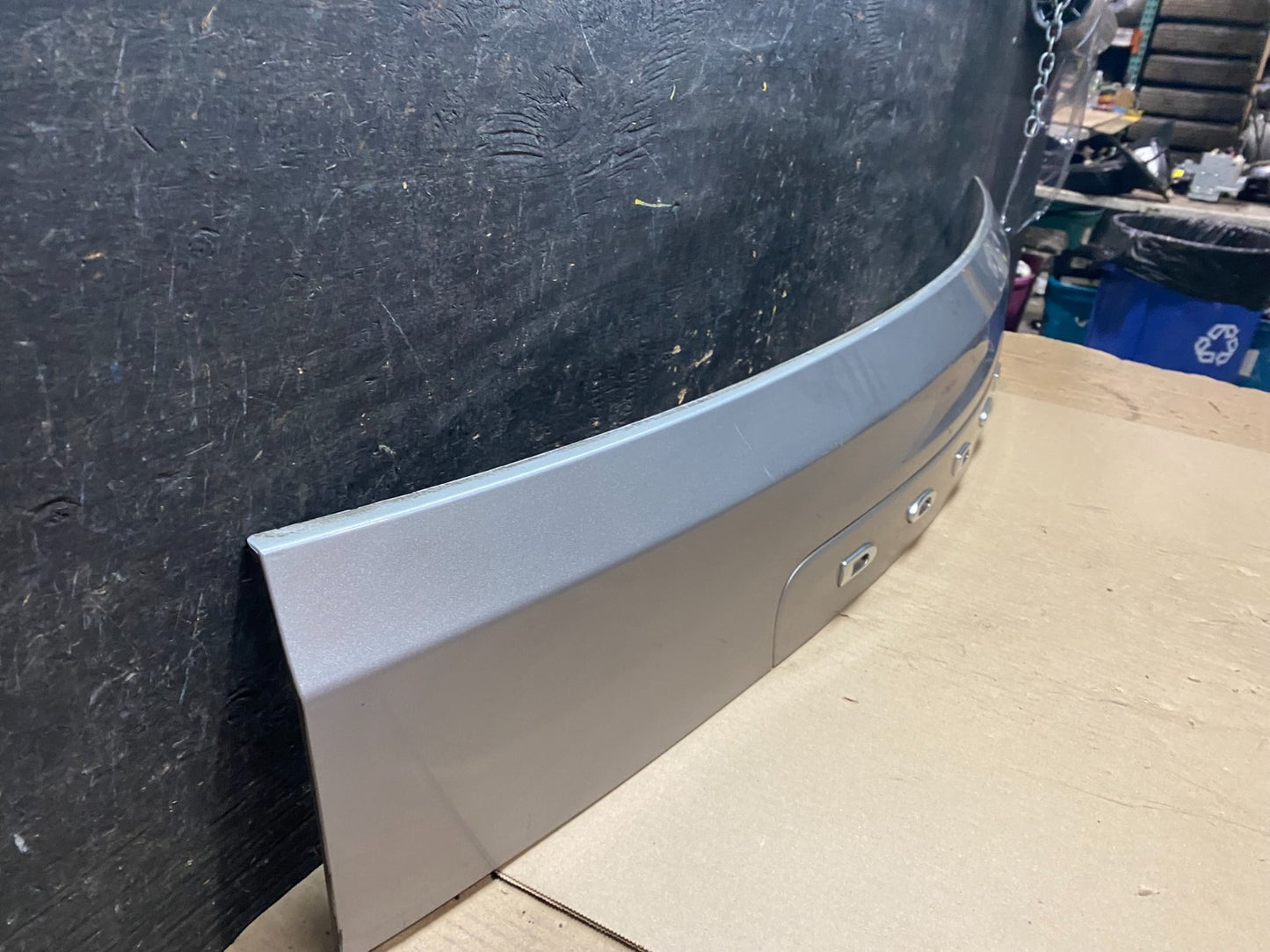 2011-2018 Dodge Grand Caravan Rear Tail Gate Trim Molding Panel OEM u7439 DG2