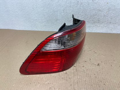 1998 to 2000 Honda Accord Sedan Tail light Left Driver LH Side AE9723 LK2