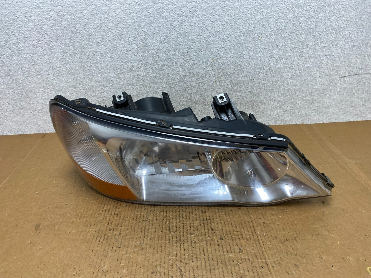 2002-2003 Acura Tl Hid Xenon Right Passenger Rh Side Headlight TYC AE0309 DW0