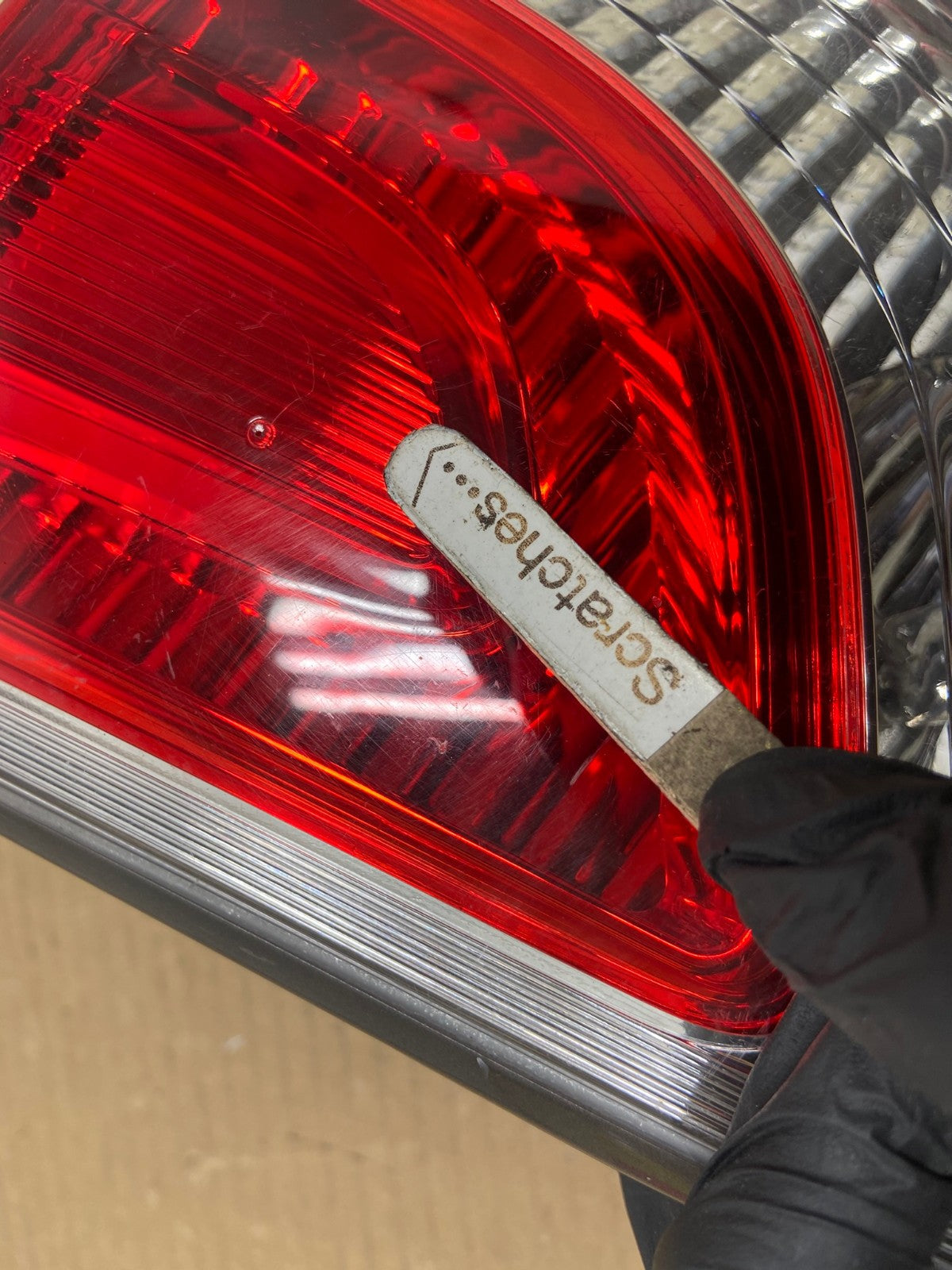 2013 to 2016 Nissan Pathfinder Right Passenger Inner Tail light AH0609 LK3
