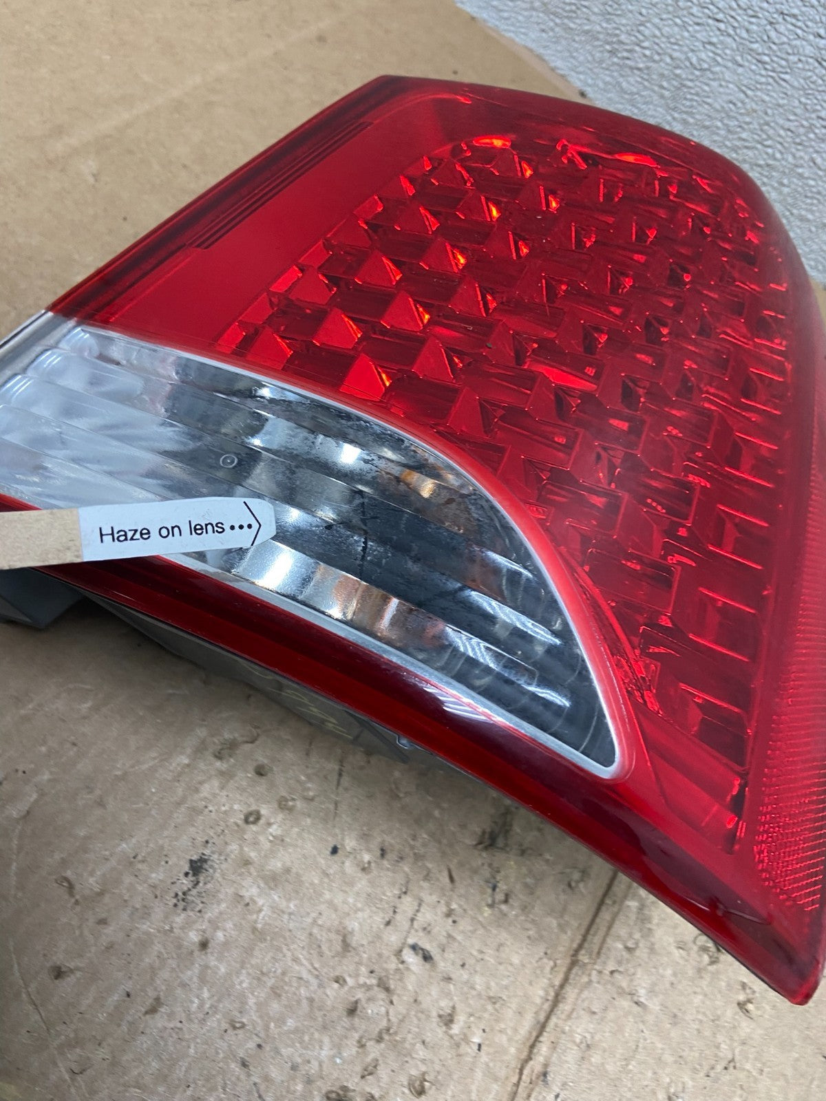 2010 2011 2012 Kia Sorento Right Passenger RH Side Tail Light Oem AA3994 DW4