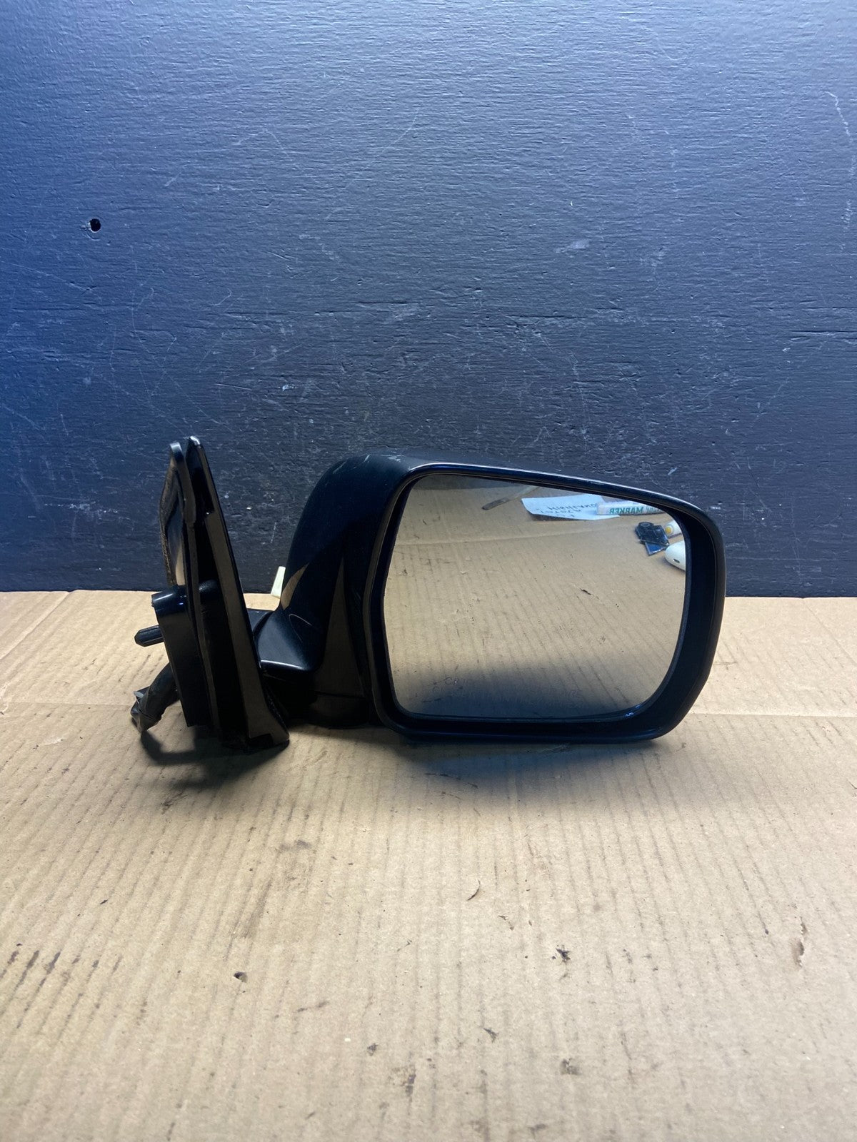 2001-2007 Toyota Highlander Right Passenger RH View Door Mirror AD2945 DG9