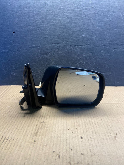 2001-2007 Toyota Highlander Right Passenger RH View Door Mirror AD2945 DG9