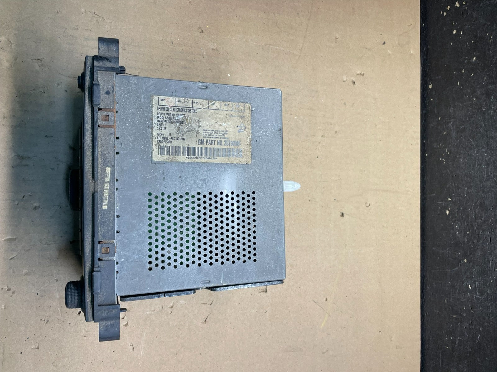 2007 to 2008 GMC Savana Audio Equipment Radio W4360 PS4