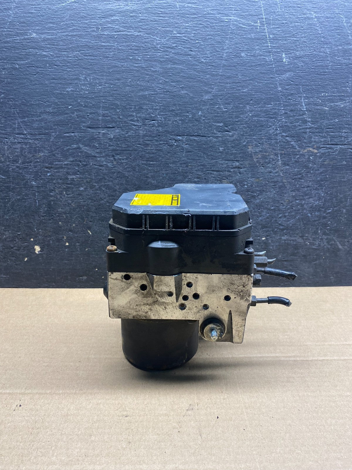 2007 - 2008 Toyota Solara ABS Brake Pump Anti Lock Module AI7486 DG2