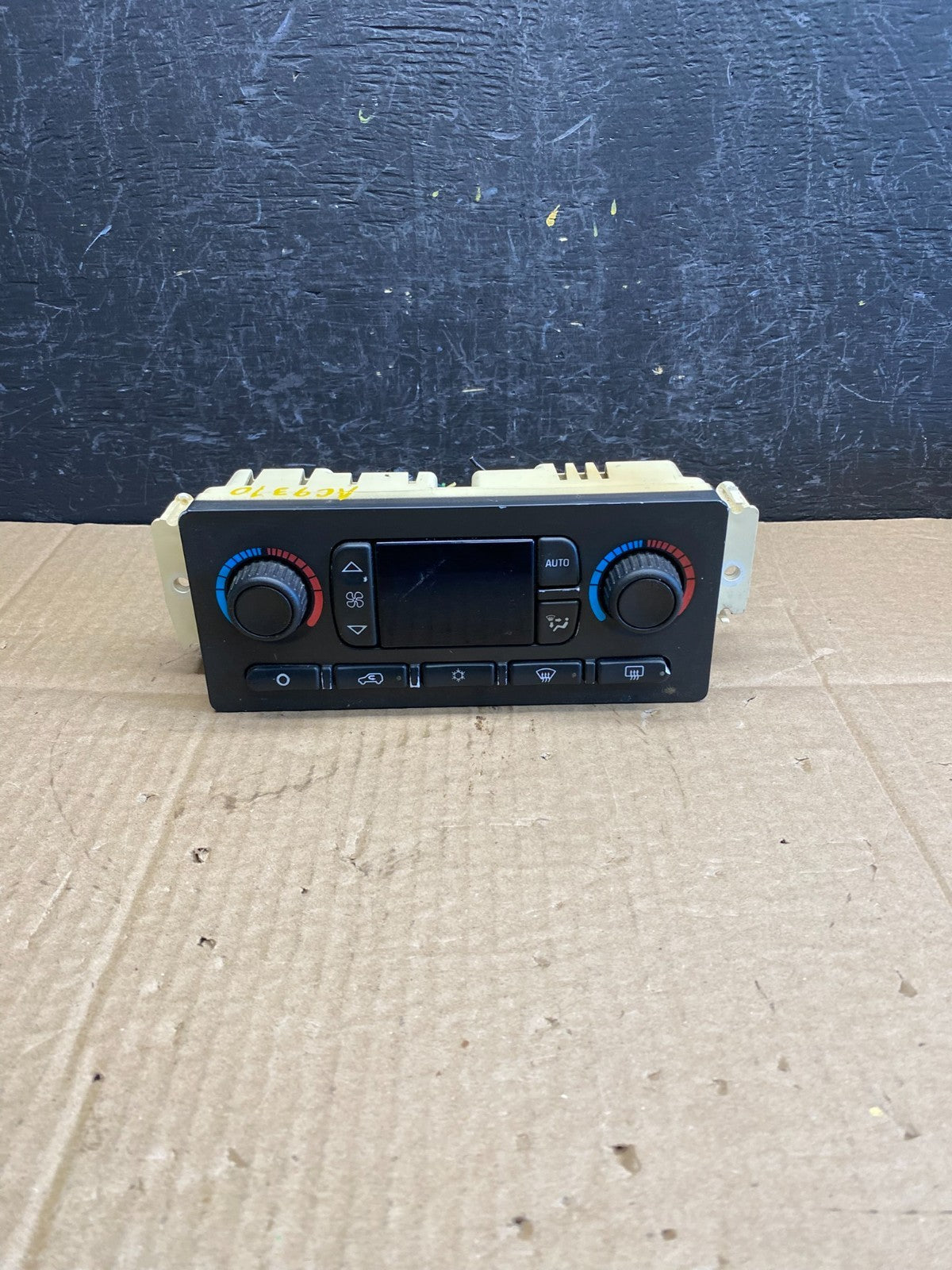 2003 to 2006 Chevrolet Silverado HVAC Heater Climate Control Module AC9410 DG0
