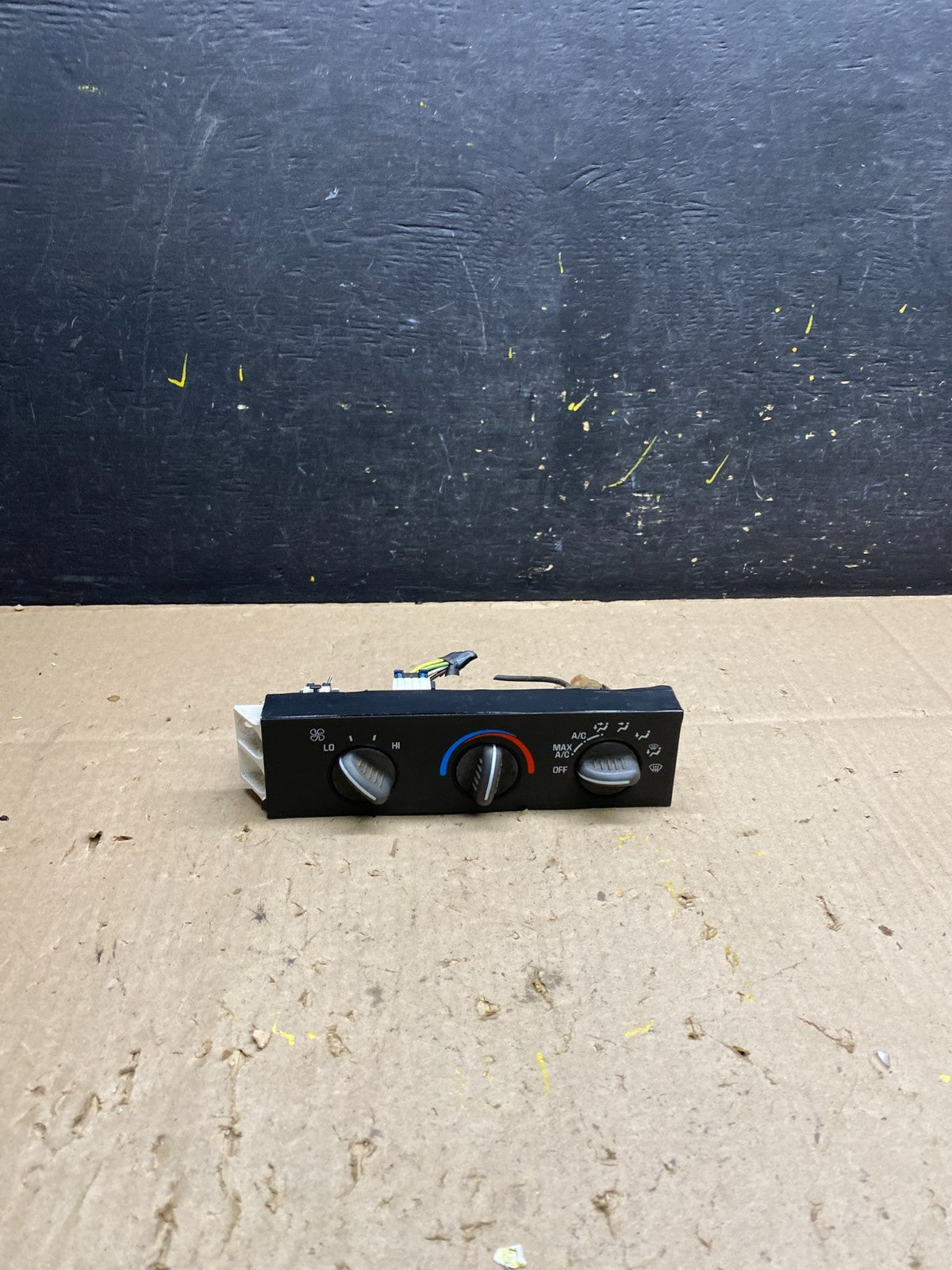 2001 - 2007 GMC Chevrolet Express 1500 Climate Control A/C u4876 DG0