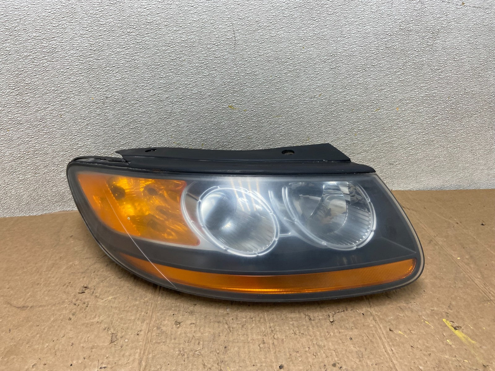 2007 2008 2009 Hyundai Santa Fe Right Passenger Halogen Headlight AA3763 DW0