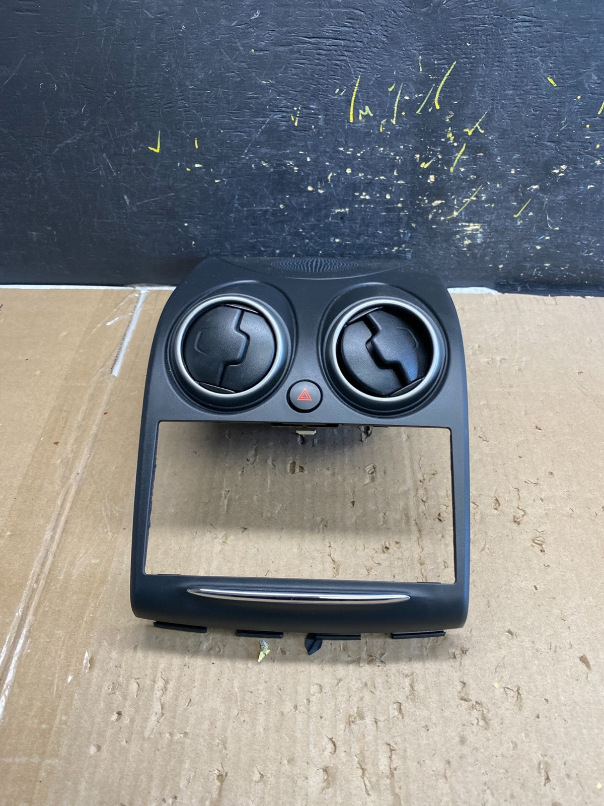 OEM 2011 2012 2013 Nissan Rogue Dash Upper Center Radio Bezel Trim AB2224 DG0
