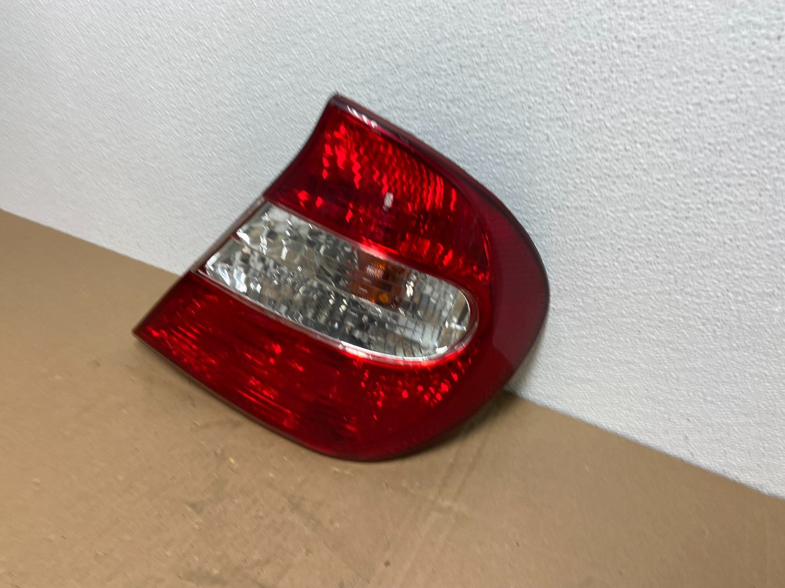 2002 2003 2004 Toyota Camry Tail Light Right Passenger Rh Side DEPO AB6411 DW1