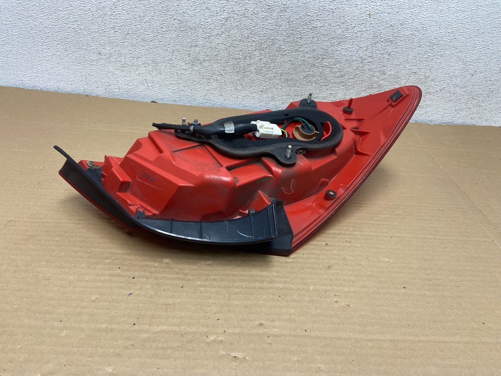 2007 to 2013 Infiniti G35 G37 Sedan Right Passenger Rh Tail Light AG8858 DW5
