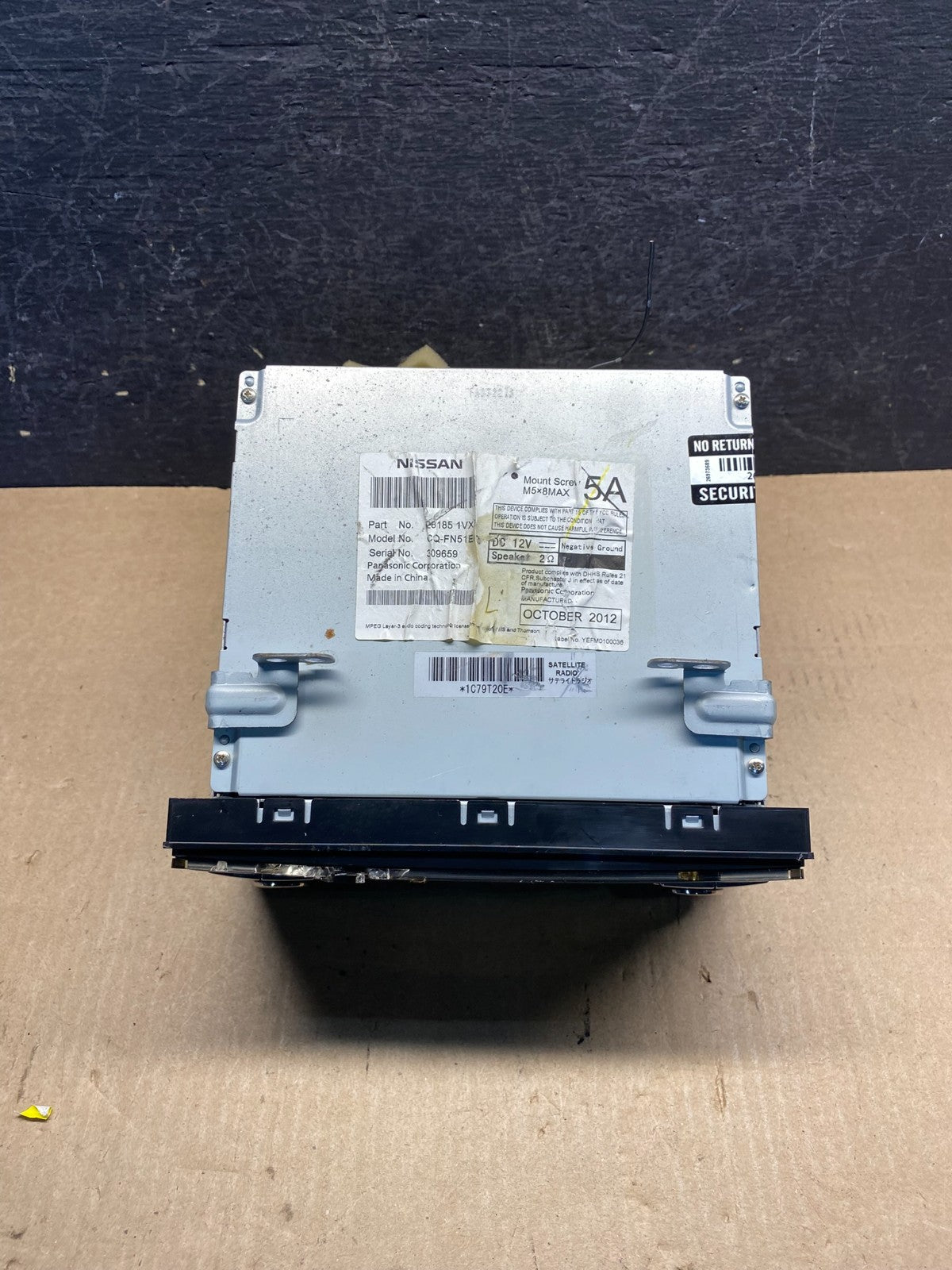 2013 to 2015 Nissan Rogue 28185-1VX0A Radio Receiver AM FM CD AG3217 MS3