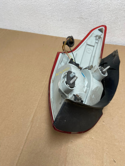 2015-2018 Ford Focus Sedan Halogen Tail Light Right Side Passenger AC5560 LK5