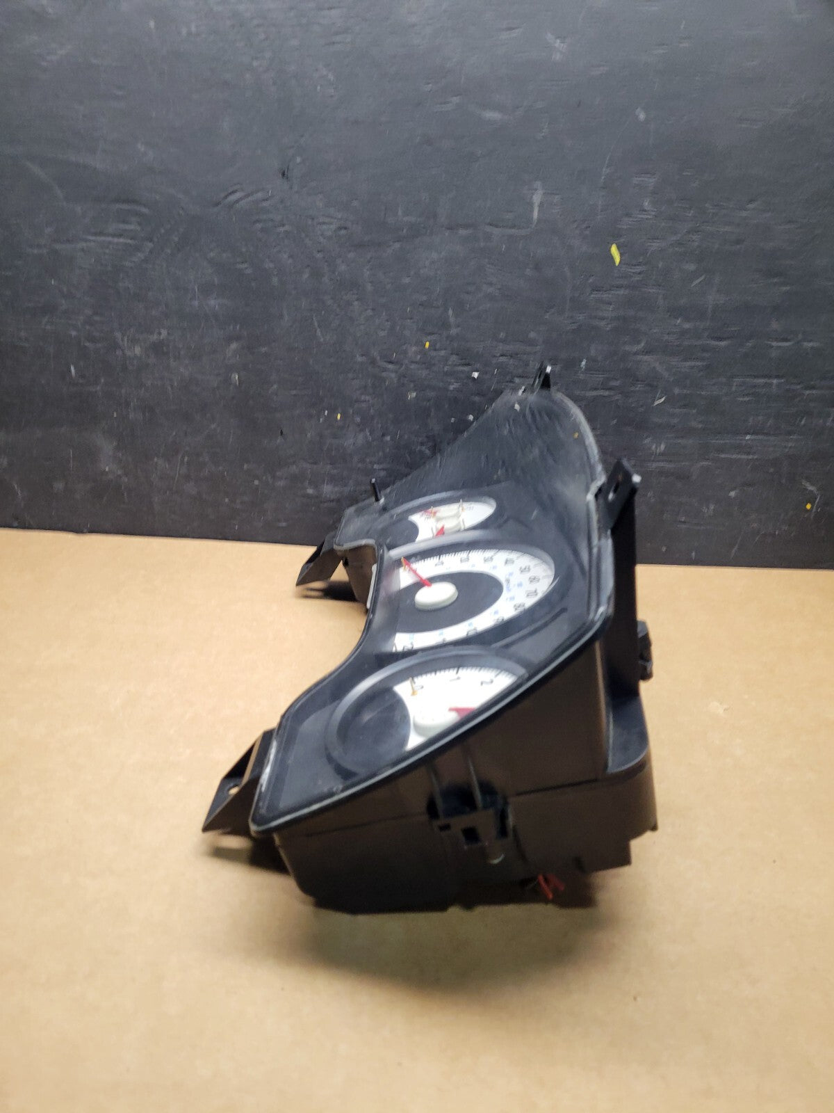 2006 Dodge Durango Speedometer Instrument Cluster Gauge H7467 OEM2