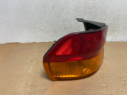 2002 2003 2004 Honda Odyssey Left Driver LH Side Tail Light AG8137 LK1