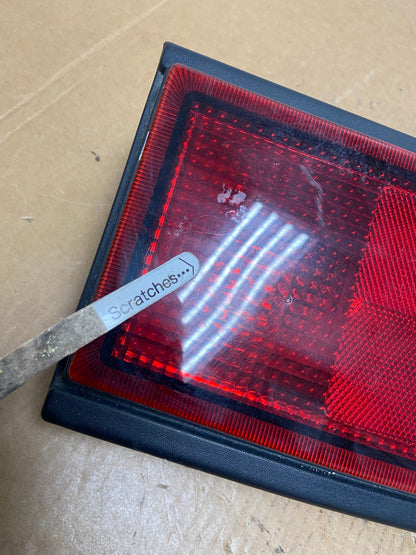 2003 to 2004 Hummer H2 Right Passenger RH Side Tail Light AE0259 LK3