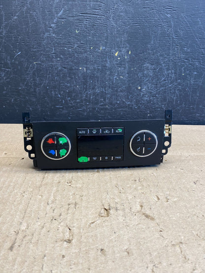 2007-2011 GMC Yukon Tahoe Automatic Climate Temperature Temp Control AC6713 DG0